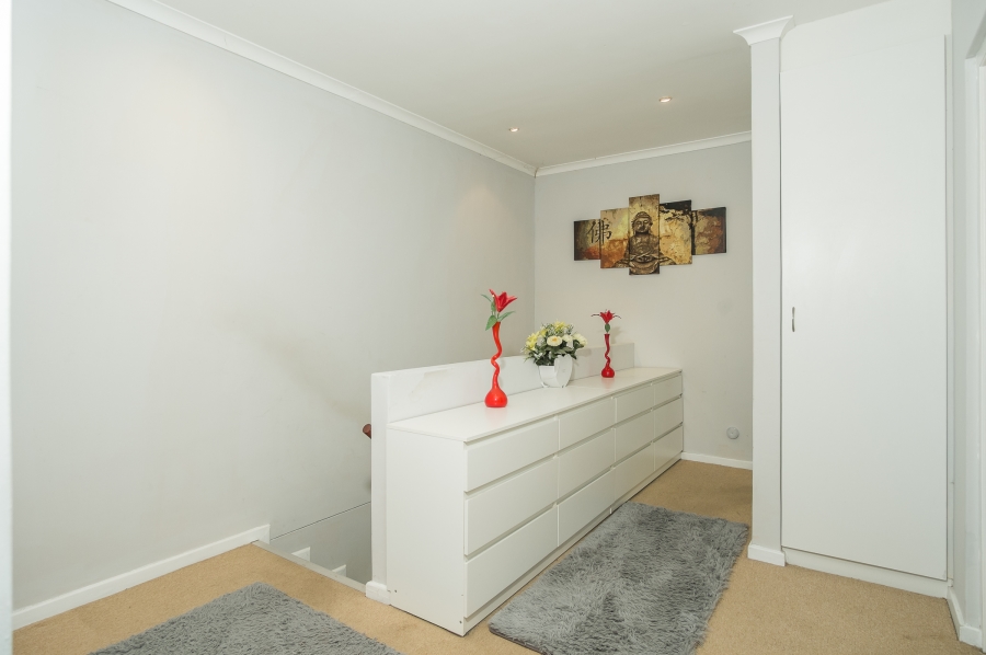 3 Bedroom Property for Sale in Kommetjie Western Cape